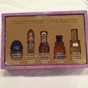 ❤️ free with purchase!